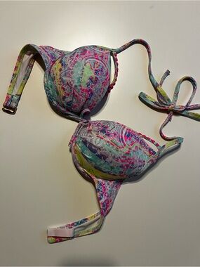 Victoria's Secret vintage Pink, Aqua & Lime Paisley Push-Up Bikini Top
